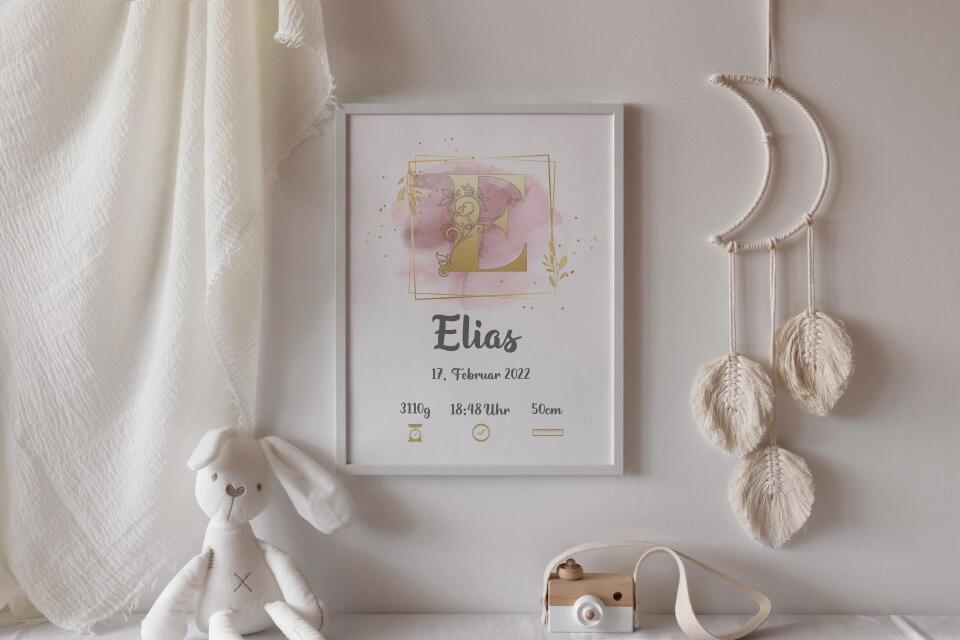 Individuelles Babybild mit Initiale • Name, Datum, Gewicht & Größe • Personalisiertes Geschenk zur Geburt