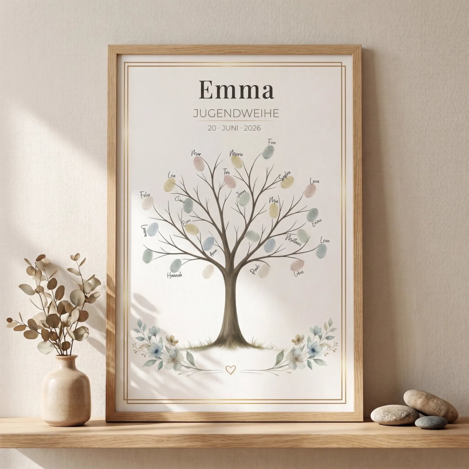 Personalisierte Poster für ein Gästebuch Hochzeit, mit Namen und Datum, im Holzrahmen auf einer Holzkonsole - Feed