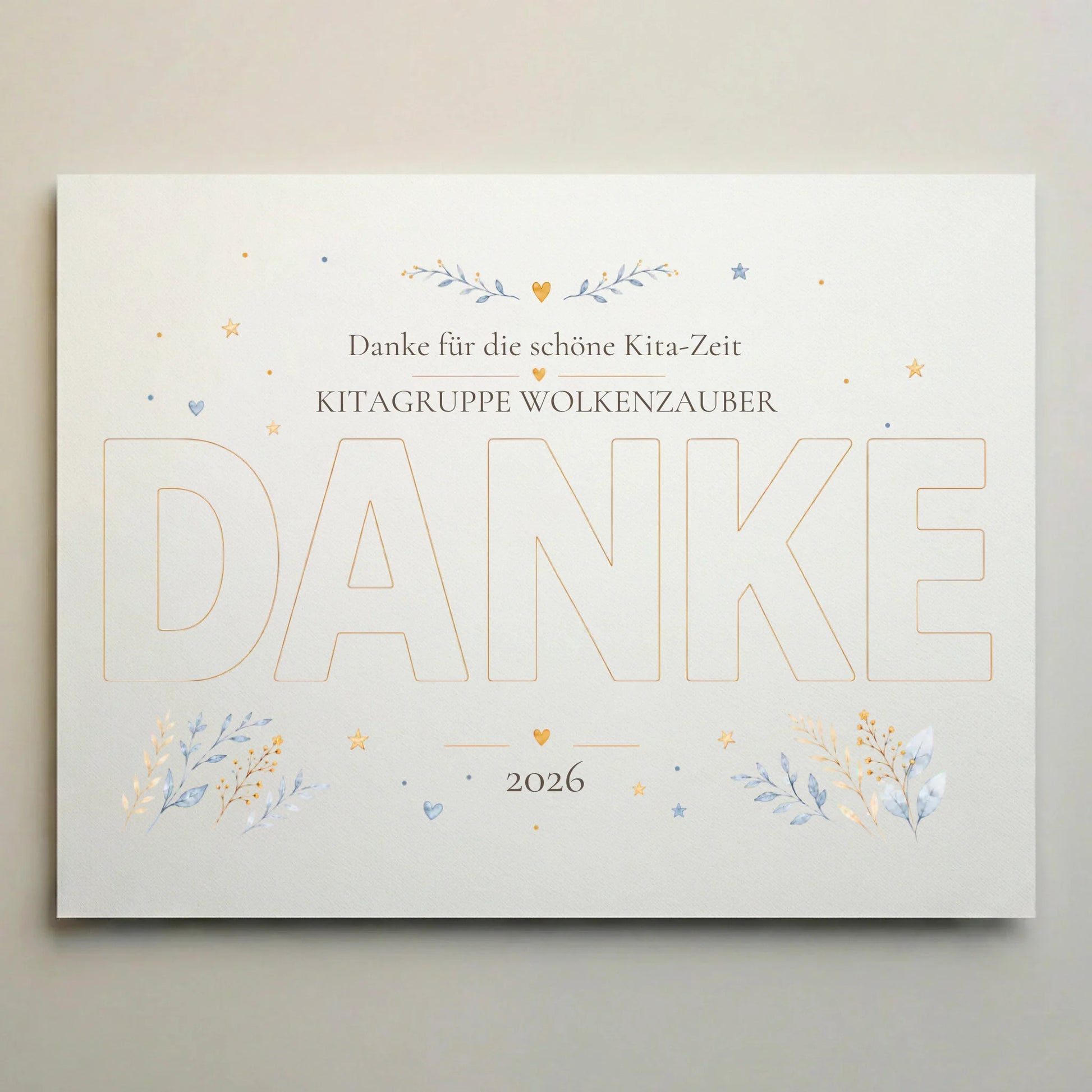 Mockup Poster Q close