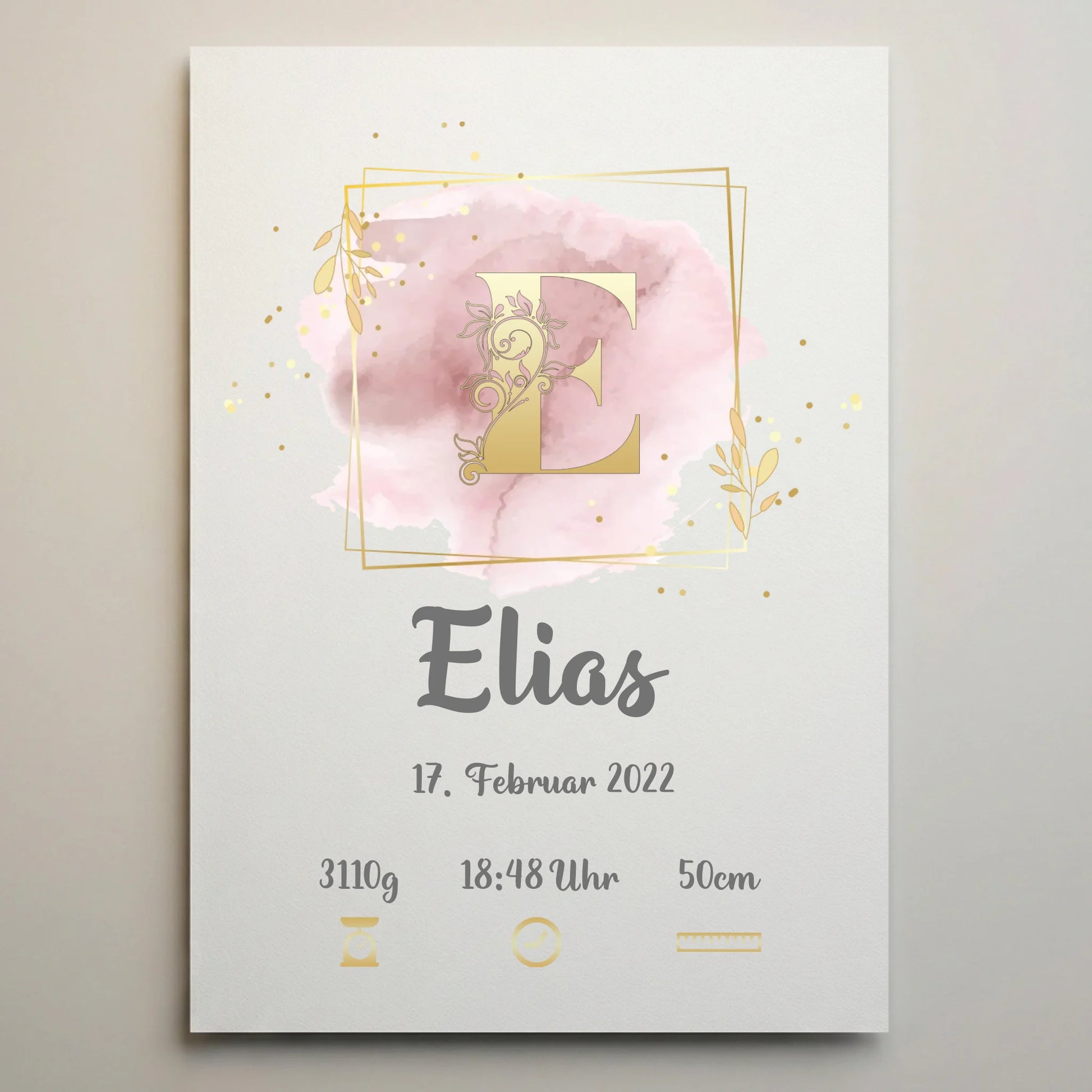 Individuelles Babybild mit Initiale von lovely Art als Leinwand in zartem Rosa mit goldenen Akzenten