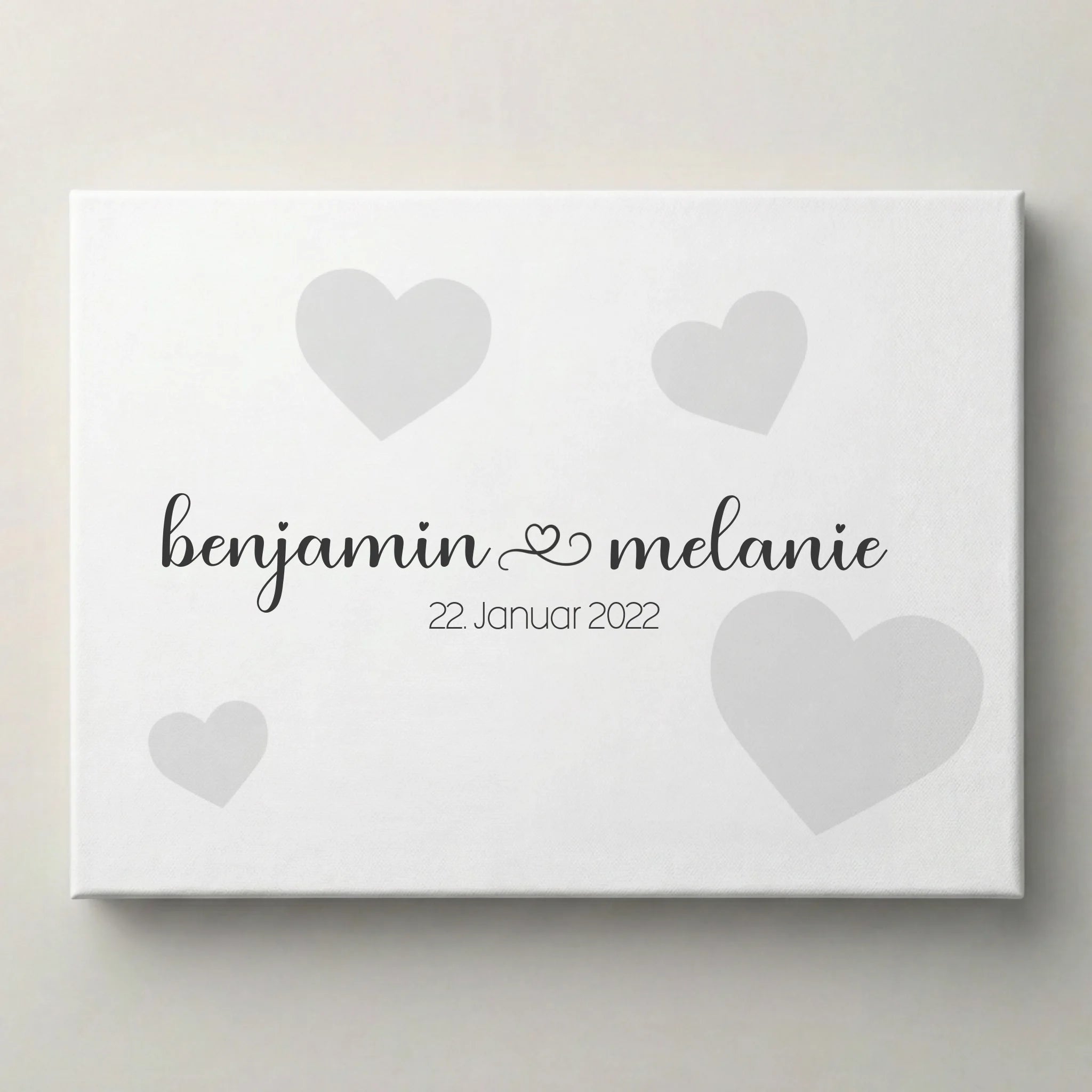 Personalisiertes Hochzeitsposter mit Namen und Datum von lovely Art, Poster mit Herz-Clipart und Datum 22. Januar 2022